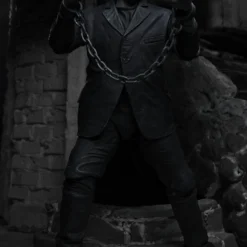 NECA - Universal Monsters - Ultimate Frankenstein's Monster (B&W) 7