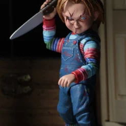 NECA - Ultimate Chucky 7" Scale Action Figure
