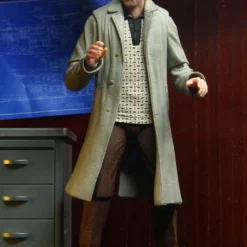 NECA - Back To The Future - Ultimate Doc Brown 7