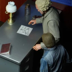 NECA - Back To The Future - Ultimate Doc Brown 7