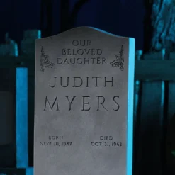 NECA - HALLOWEEN (2018) - Ultimate Michael Myers 7