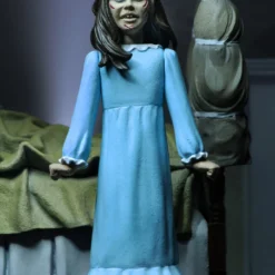 NECA - Toony Terrors Regan (The Exorcist) 6