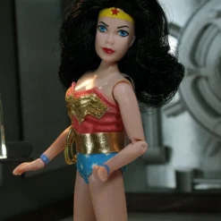 Mego DC Wave 9 - Wonder Woman 8