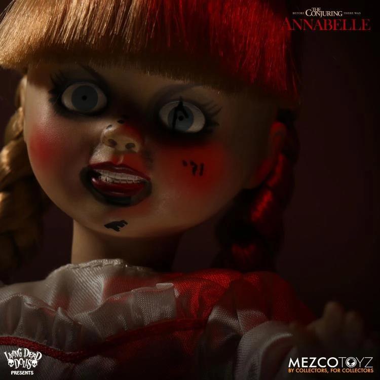 Mezco Toyz LDD Presents: Annabelle - The Conjuring 4 Mezco Toyz LDD Presents: Annabelle - The Conjuring