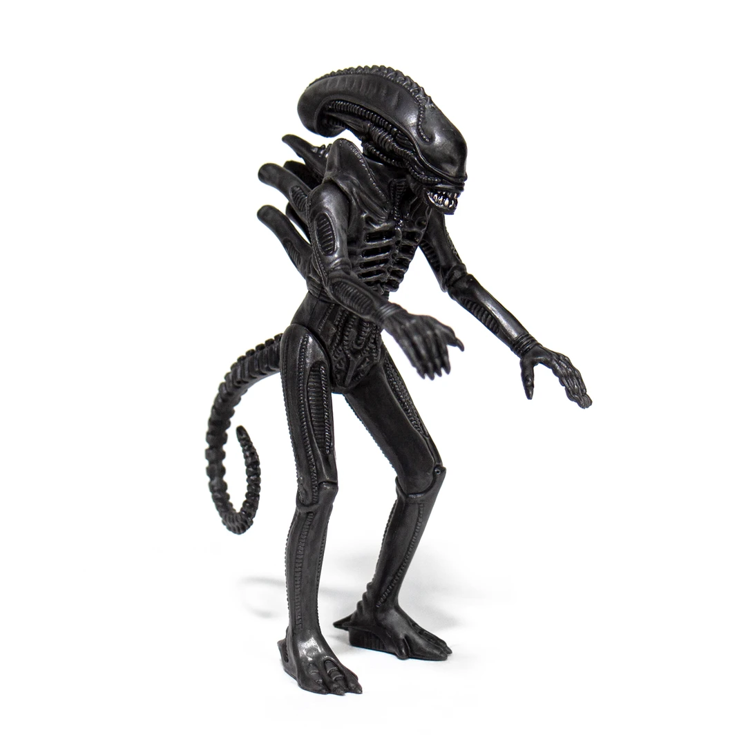 Super 7 Aliens ReAction Figure - Alien Warrior A (Midnight Black) 2 Super 7 Aliens ReAction Figure - Alien Warrior A (Midnight Black)
