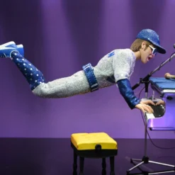 NECA - Elton John (Live In '75) 8