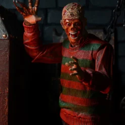 NECA - Nightmare On Elm Street - Ultimate Freddy 7