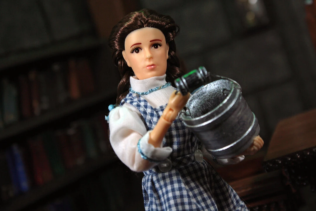 Mego Movies The Wizard Of Oz - Dorothy 8" Action Figure 16 Mego Movies The Wizard Of Oz - Dorothy 8" Action Figure