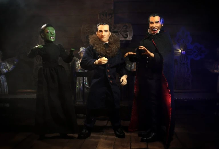 Mego Horror Wave 13 - Hammer Van Helsing 8" Action Figure All Mego 13 Mego Horror Wave 13 - Hammer Van Helsing 8" Action Figure All Mego