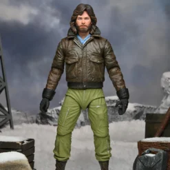 NECA - The Thing - Ultimate MacReady (Outpost 31) 7