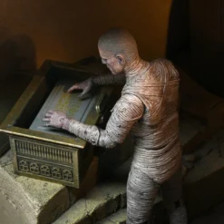 NECA - Universal Monsters Mummy - Accessory Pack (Pre-Order Ships August) Mego