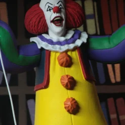 NECA - Toony Terrors Pennywise (IT 1990) 6" Action Figure