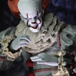NECA - IT (2017) - Ultimate Pennywise 7