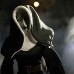 Mego Horror Wave 14 - The Nun (Window Box) 8