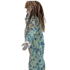 Mego Horror Wave 8 - The Exorcist - Regan 8